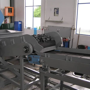 stroj3-07-rozdelovaci-a-odvazovaci-dopravnik